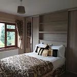 Shepherds Bed & Breakfast 3*