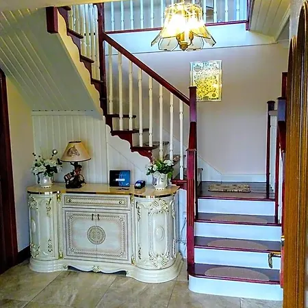 Shepherds Bed & Breakfast 3*